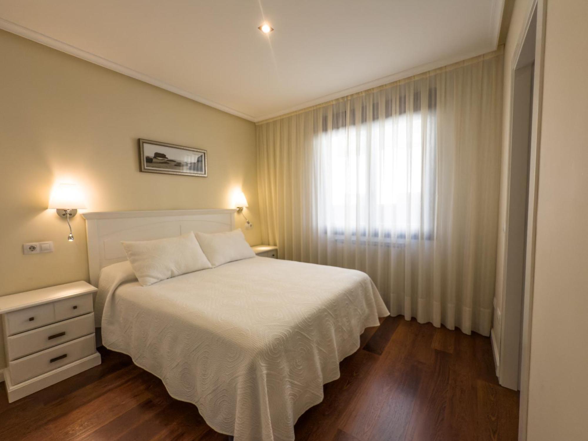 Apartamentos Verdemar Llanes Exterior foto